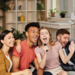 Conjunto de karaokê de plástico reciclado Singvibe RCS com microfone duplo - Image 13