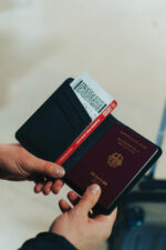 Porta-passaporte RCS de poliéster Trackmate com localização - Image 11