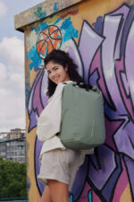 Mochila anti-roubo impermeável urbana - Image 5