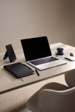 Estojo para passaporte VINGA Baltimore RCS com localizador duplo - Image 7